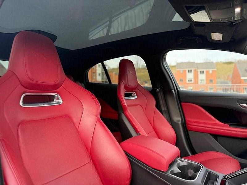 Used Jaguar I-Pace 294 kW (400 HP) 2022 Black SUV