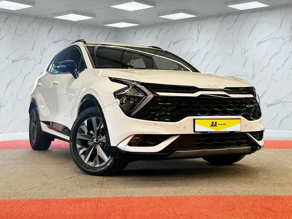 Used Kia Sportage GT-Line 226 HP (166 kW) 2023 White SUV