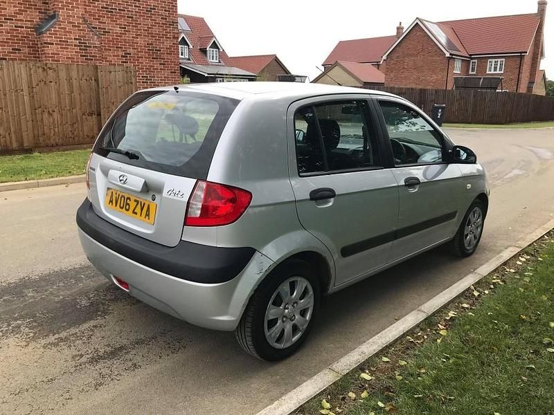 Used Hyundai Getz 65 HP (47 kW) 2006 Silver Hatchback