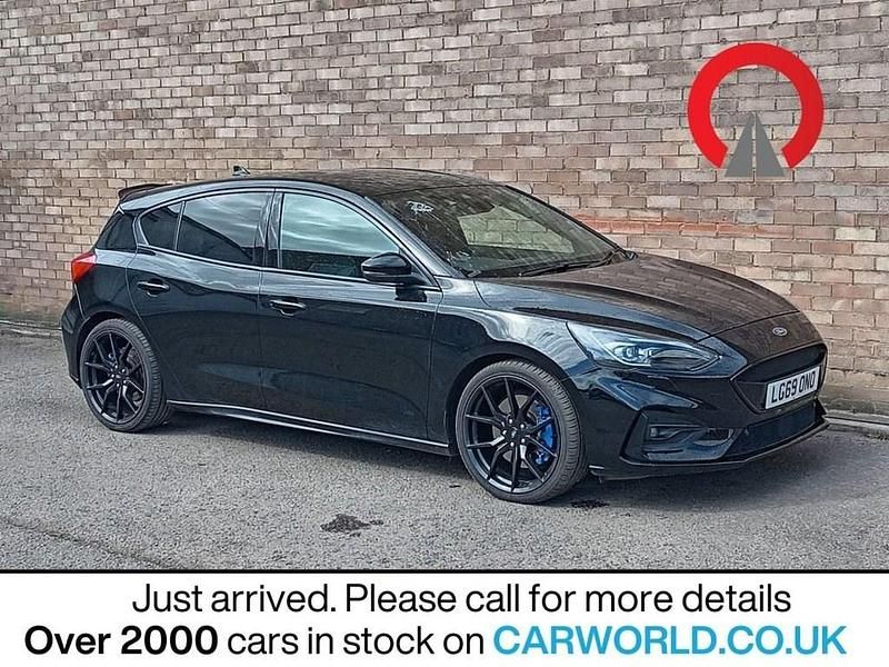 Used Ford Focus ST 280 HP (205 kW) 2019 Black Hatchback