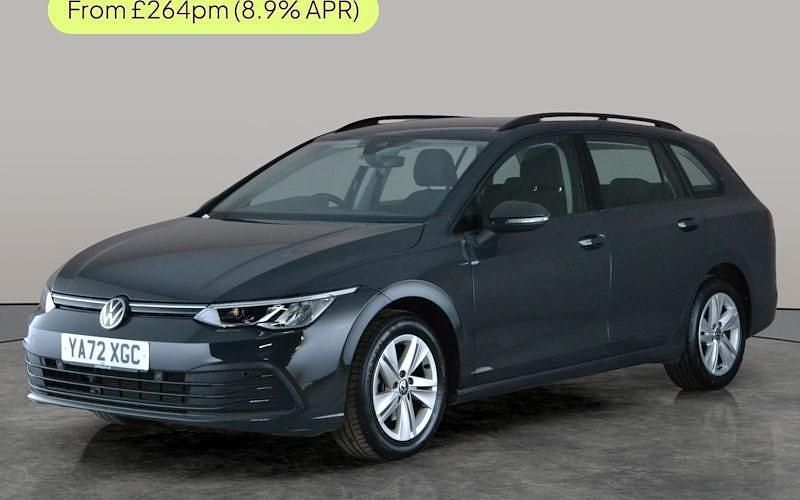 Used VW Golf VIII Life 110 HP (80 kW) 2023 Estate