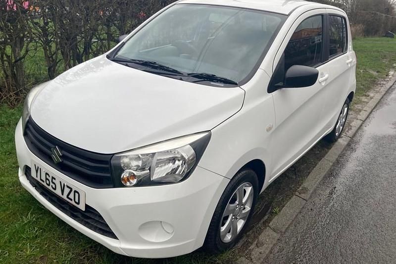 Used Suzuki Celerio SZ3 68 HP (50 kW) 2016 White Hatchback