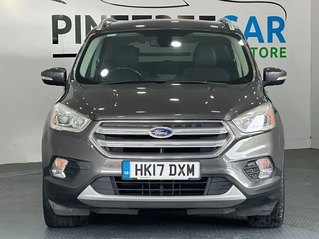 Used Ford Kuga Titanium 150 HP (110 kW) 2017 Grey SUV