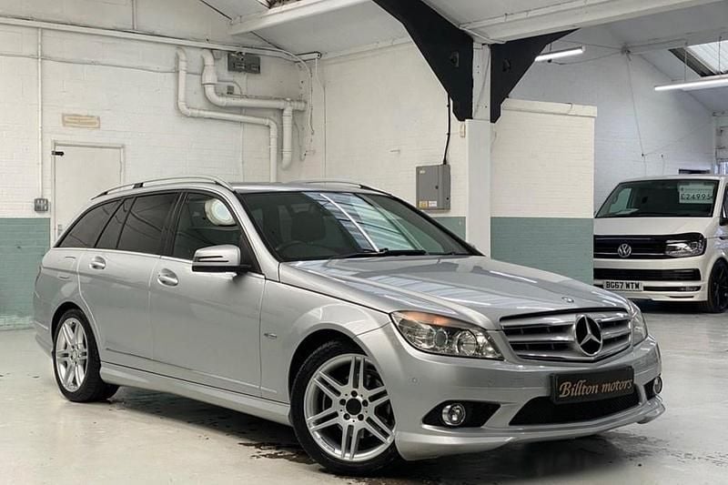 Used Mercedes C220 2011 Silver Estate