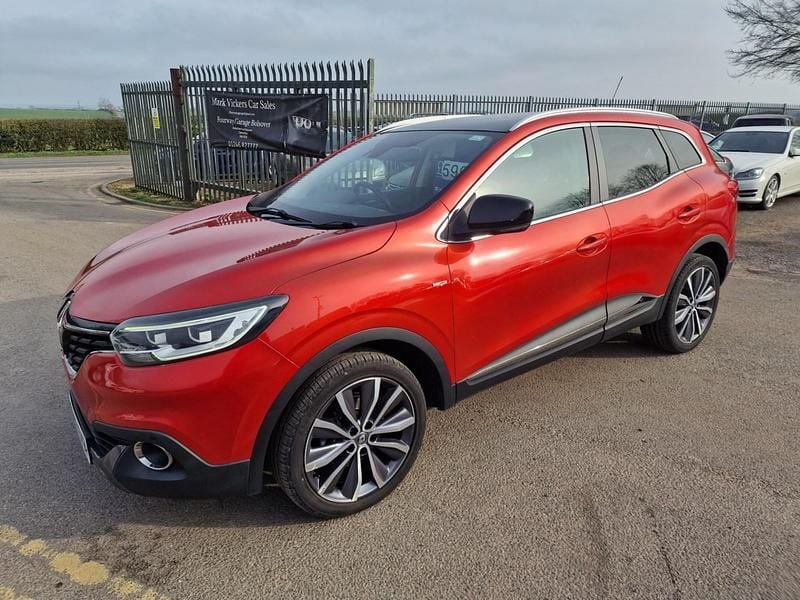 Used Renault Kadjar Signature 130 HP (95 kW) 2016 Red SUV