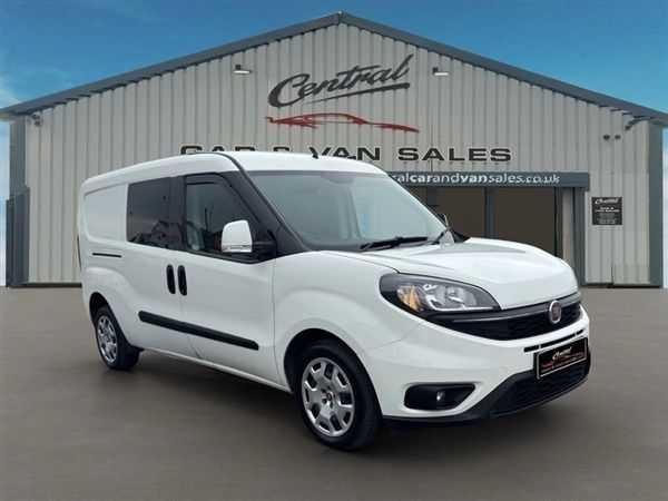 White Used 2020 Fiat Doblò S MPV | £10,194 - Image 1/1