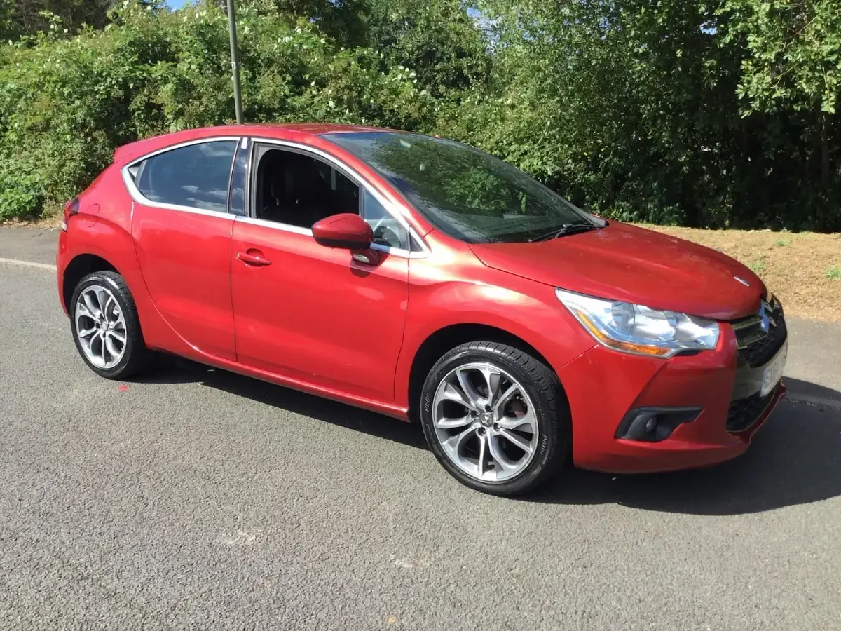 Used Citroën DS4 115 HP (84 kW) 2014 Red Hatchback