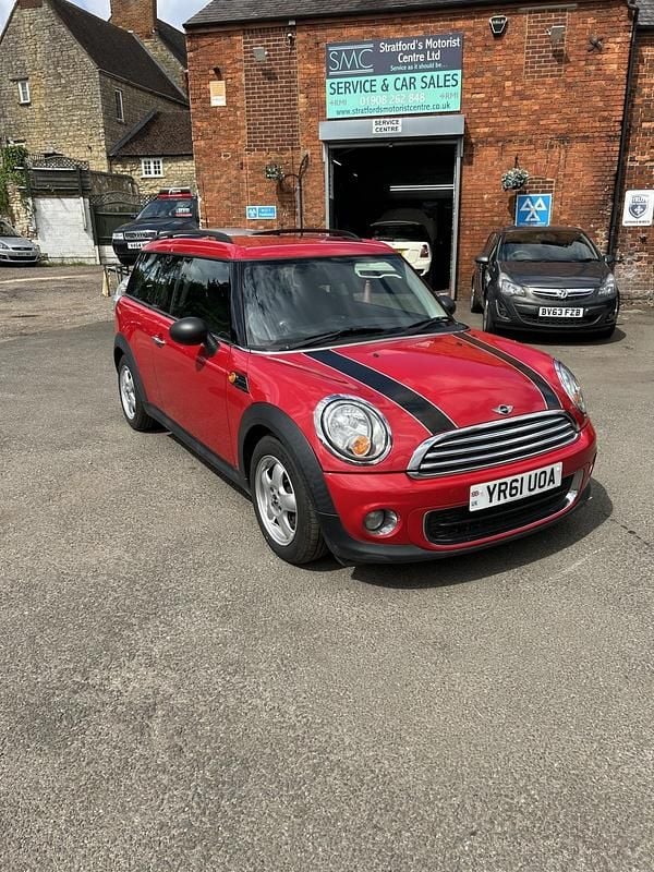 Red Used 2011 Mini One Clubman Estate | £3,495 (Good price) - Image 1/4