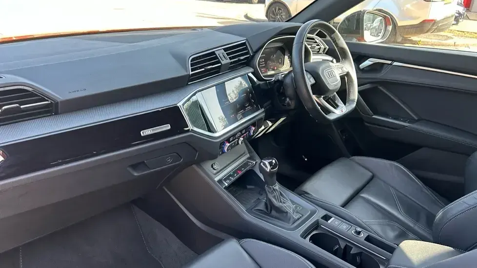 Used Audi Q3 Black Edition 245 HP (180 kW) 2023 Orange SUV
