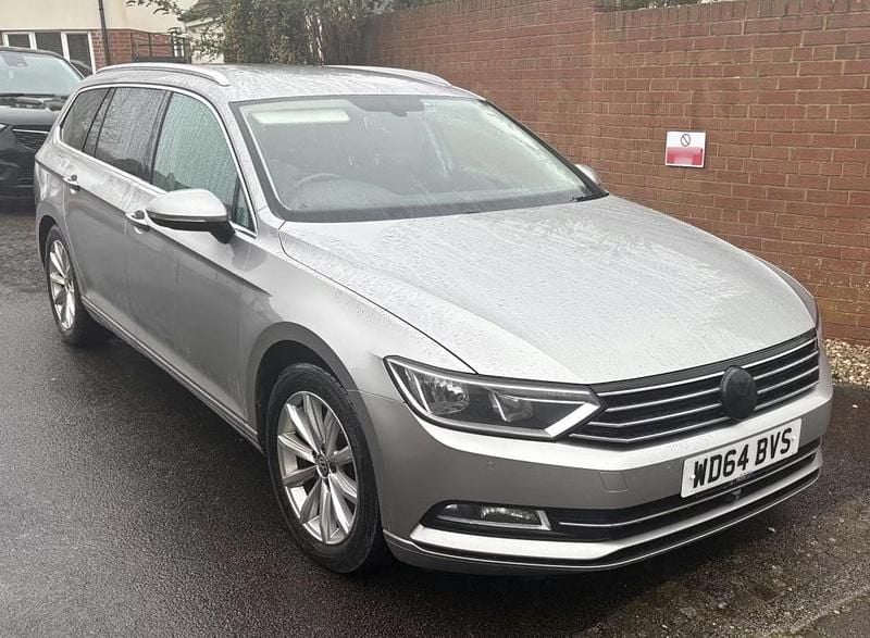 Used VW Passat Business 150 HP (110 kW) 2015 Silver Estate