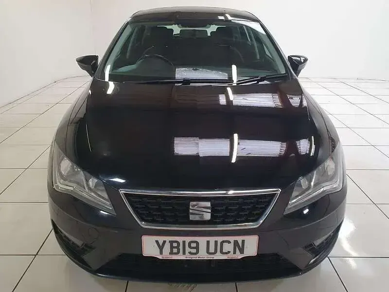 Used Seat Leon SE 115 HP (84 kW) 2019 Black Hatchback