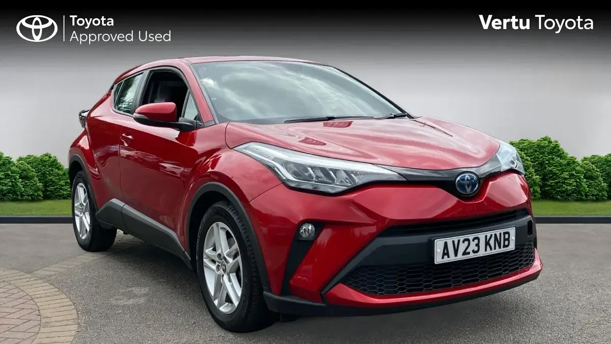Used Toyota C-HR 122 HP (89 kW) 2023 SUV