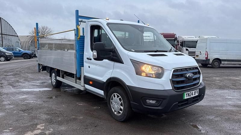 Used Ford Transit Trend 135 kW (184 HP) 2024 White Cabriolet