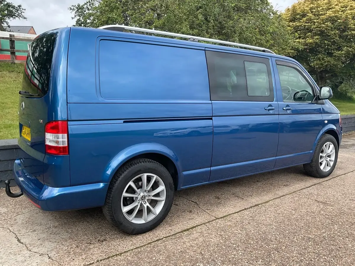 Used VW Transporter Highline 140 HP (102 kW) 2014 Blue Van