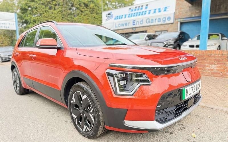 Used 2023 Kia Niro SUV | £17,995 (Good price) - Image 1/4