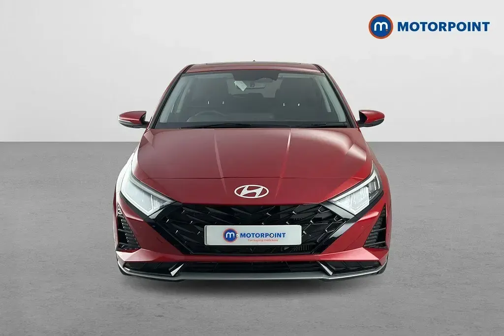Used Hyundai i20 Ultimate 101 HP (74 kW) 2025 Red Hatchback