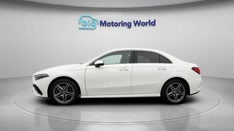 Used Mercedes A250 Executive 215 HP (158 kW) 2023 White Sedan