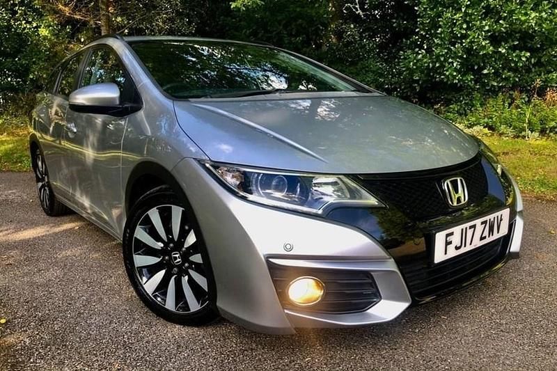 Silver Used 2017 Honda Civic SE Plus Estate | £16,999 (Expensive) - Image 1/1
