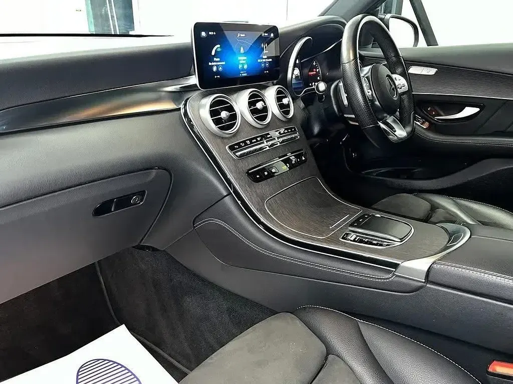 Used Mercedes GLC220 AMG line 194 HP (142 kW) 2019 Grey SUV
