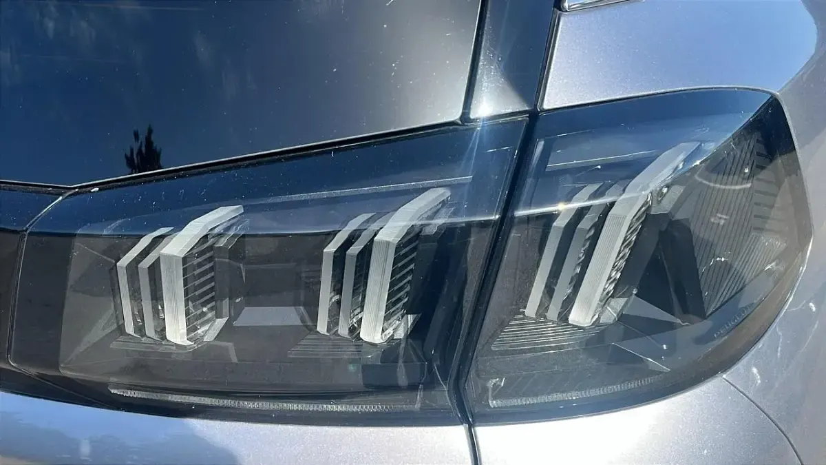 Used Peugeot 5008 GT 129 HP (94 kW) 2023 Grey SUV