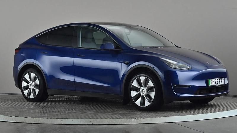 Blue Used 2022 Tesla Model Y Long Range AWD SUV | £25,498 (Fair price) - Image 1/3