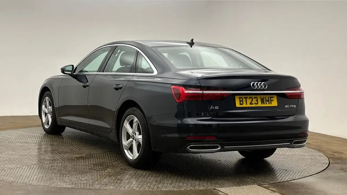 Usado Audi A6 Sport 2023 Azul Sedan