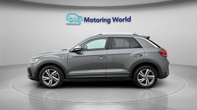 Used VW T-Roc R-line 148 HP (108 kW) 2023 Grey SUV