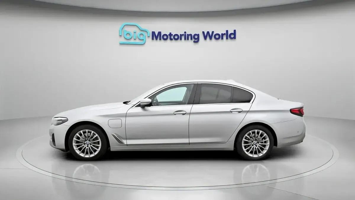 Used BMW 530e 289 HP (212 kW) 2020 Silver Sedan