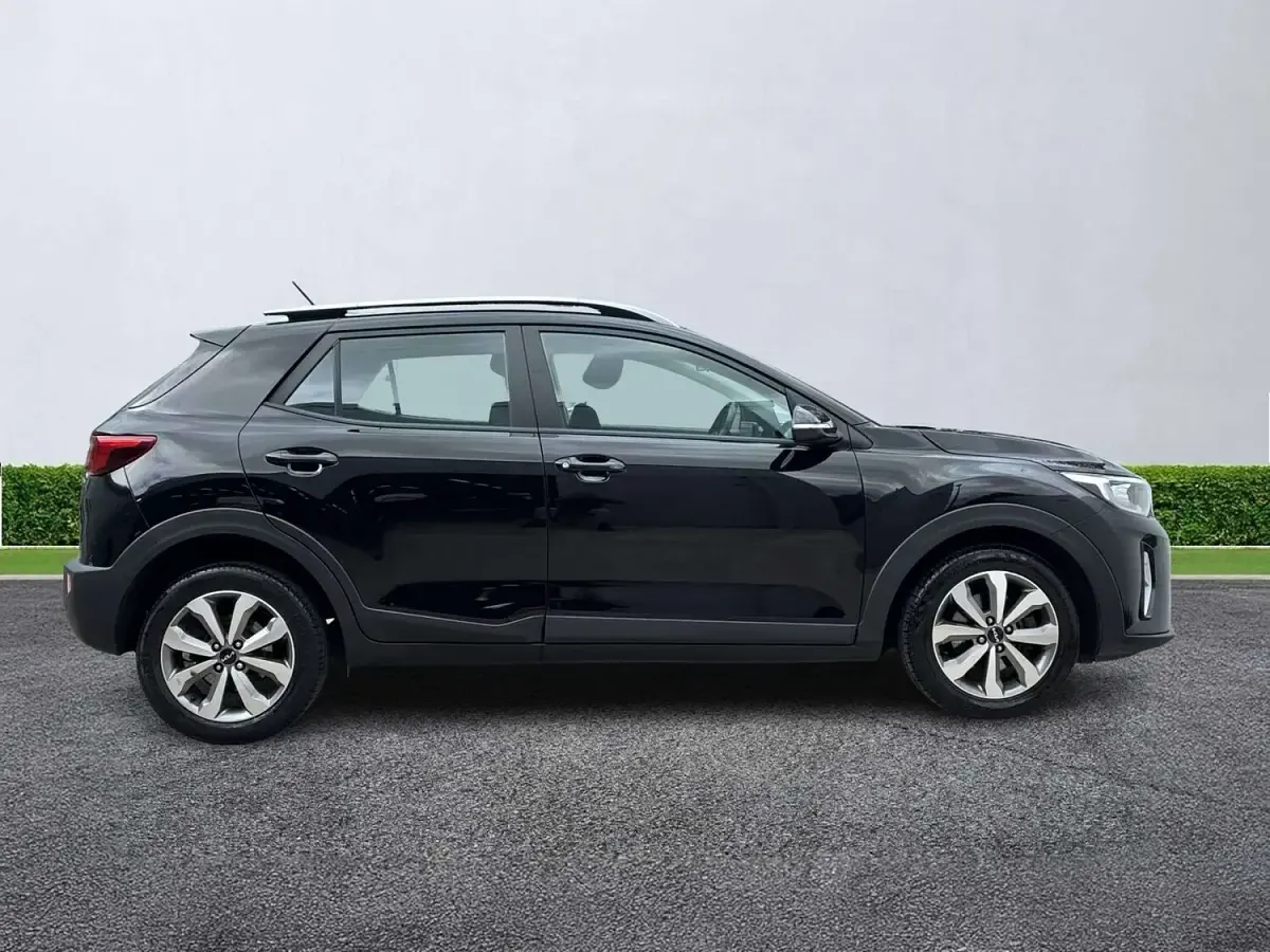 Used Kia Stonic 2023 Black SUV