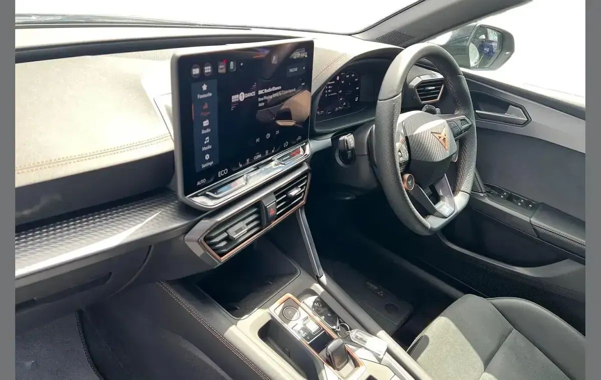 New Cupra Leon 200 HP (147 kW) 2026 Blue Hatchback