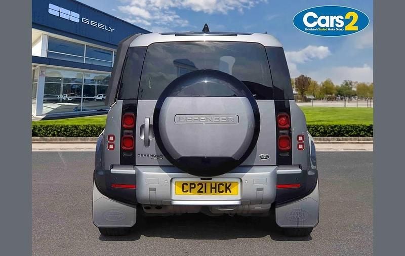 Used Land Rover Defender HSE 237 HP (174 kW) 2021 Grey SUV