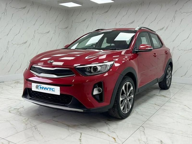 Usado Kia Stonic 118 HP (86 kW) 2018 Vermelho SUV