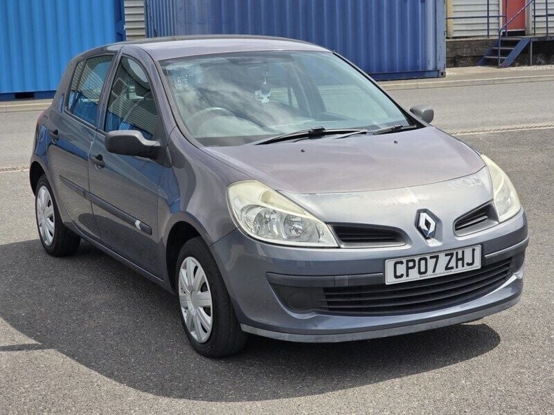 Blue Used 2007 Renault Clio II Authentique Hatchback | £1,495 (Good price) - Image 1/4
