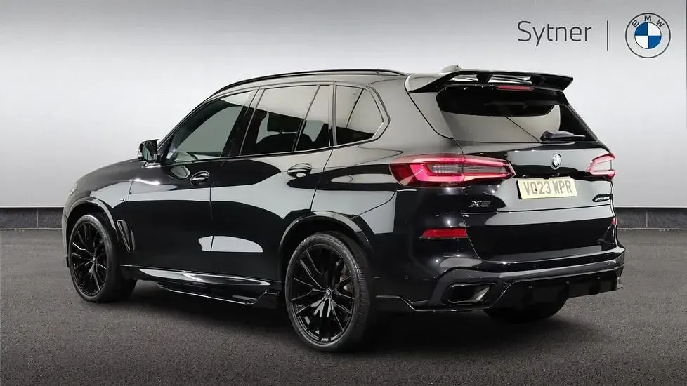 Used BMW X5 M Sport 335 HP (246 kW) 2023 Black SUV