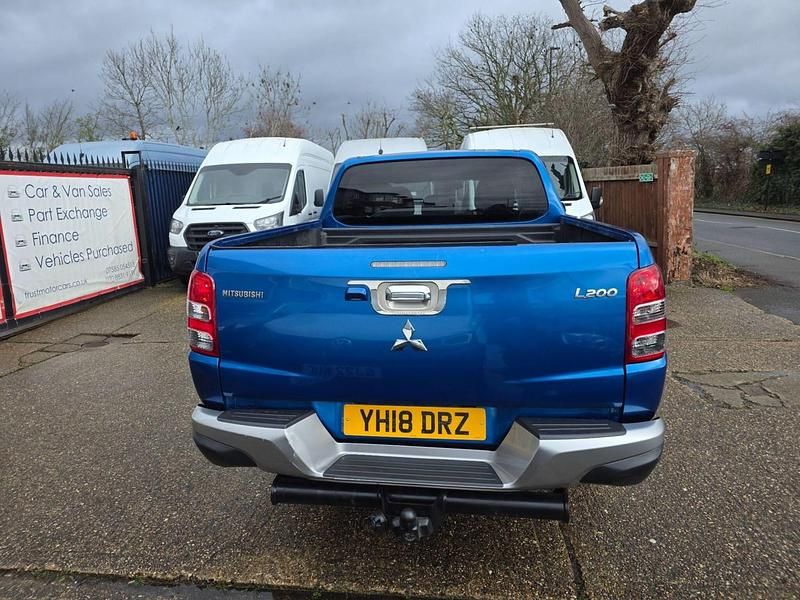 Used Mitsubishi L200 2018 Blue Pickup
