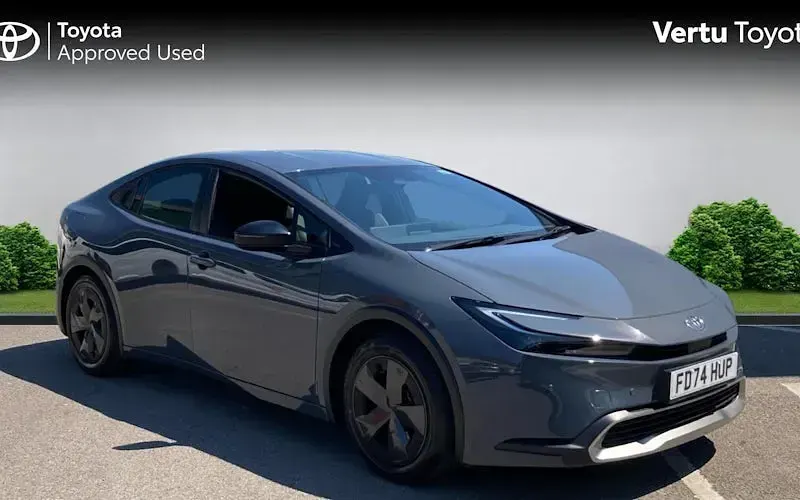 Used Toyota Prius Design 223 HP (164 kW) 2026 Hatchback