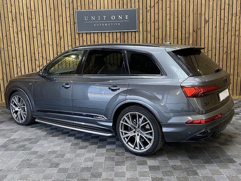 Used Audi Q7 Comfort 286 HP (210 kW) 2022 Grey SUV
