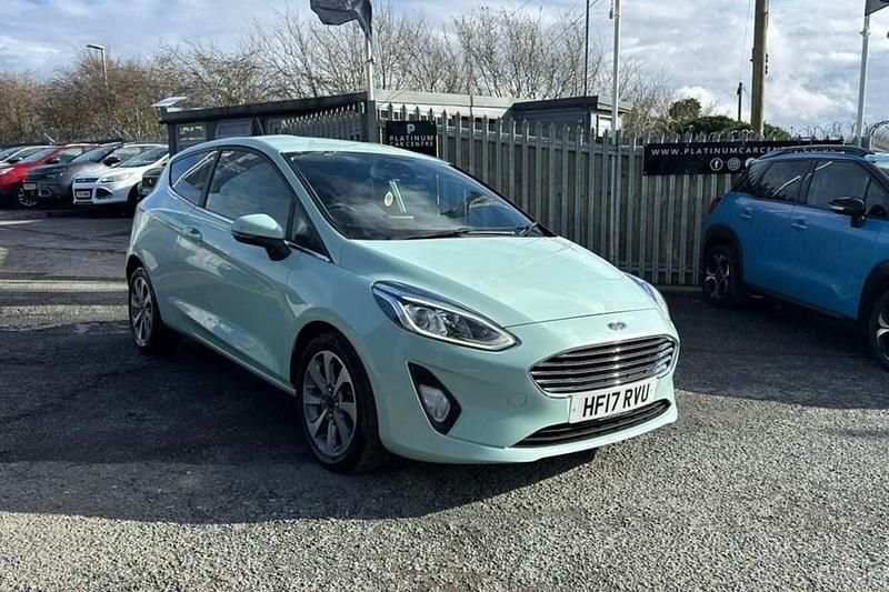Green Used 2017 Ford Fiesta Zetec Hatchback | £6,495 (Expensive) - Image 1/1