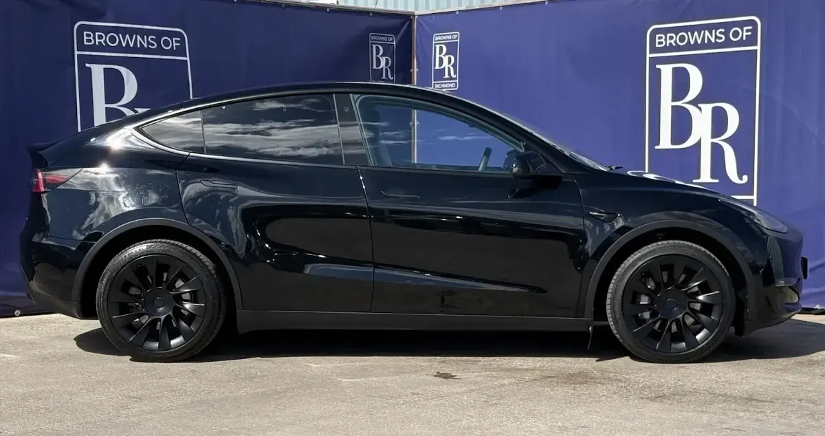 Used Tesla Model Y 282 kW (384 HP) 2023 Black SUV