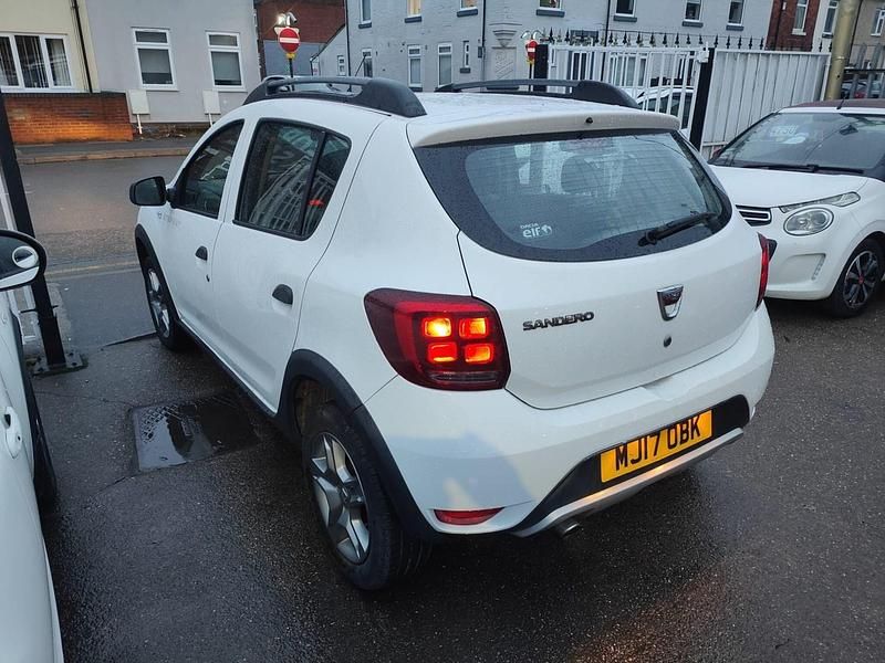 Used Dacia Sandero Ambiance 2017 White Hatchback
