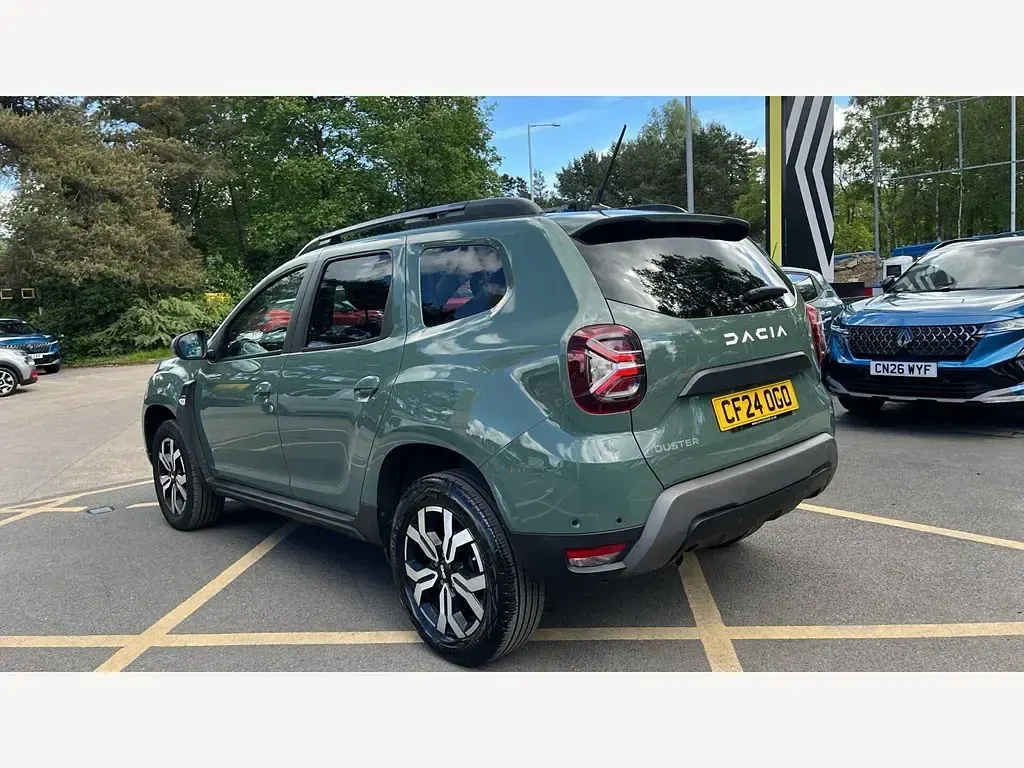 Käytetty Dacia Duster Journey 2024 Vihreä Katumaasturi