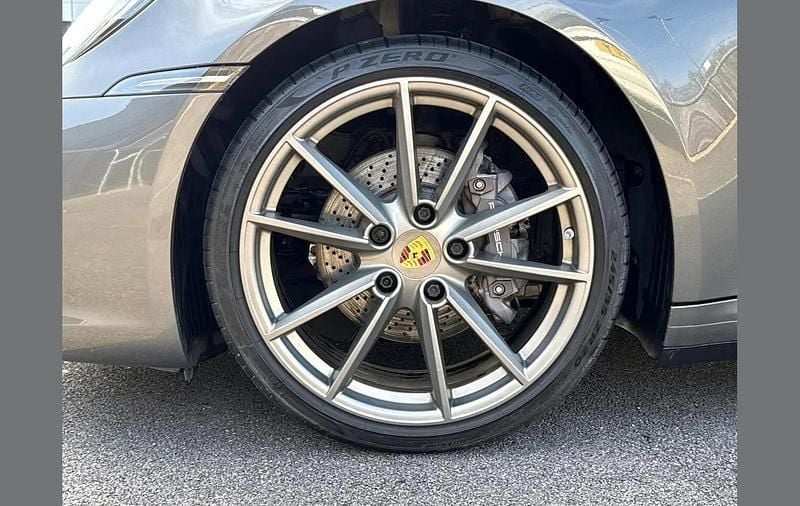 Used Porsche 911 379 HP (278 kW) 2020 Grey Cabriolet