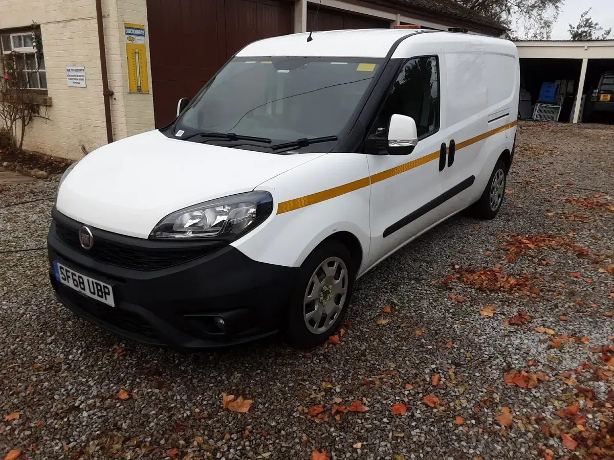 Used Fiat Doblò 2018 White MPV