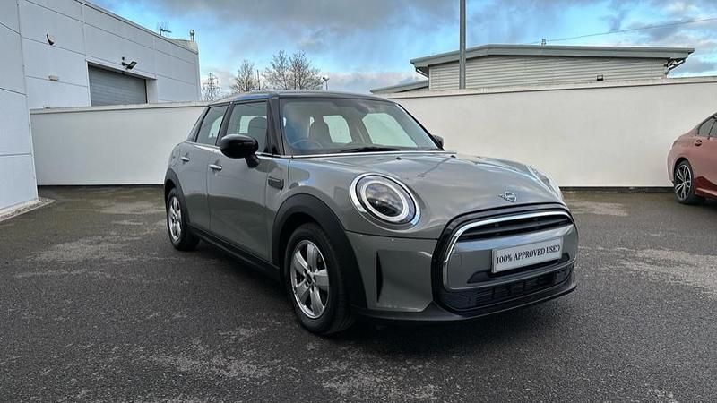 Used Mini Cooper Classic 134 HP (98 kW) 2022 Grey Hatchback