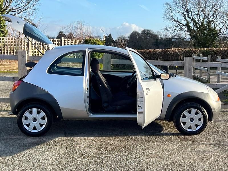 Używany Ford Ka Studio 2008 Srebrny Hatchback