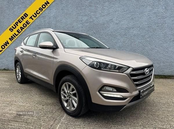 Beige Used 2015 Hyundai Tucson SE SUV | £7,995 (Expensive) - Image 1/3