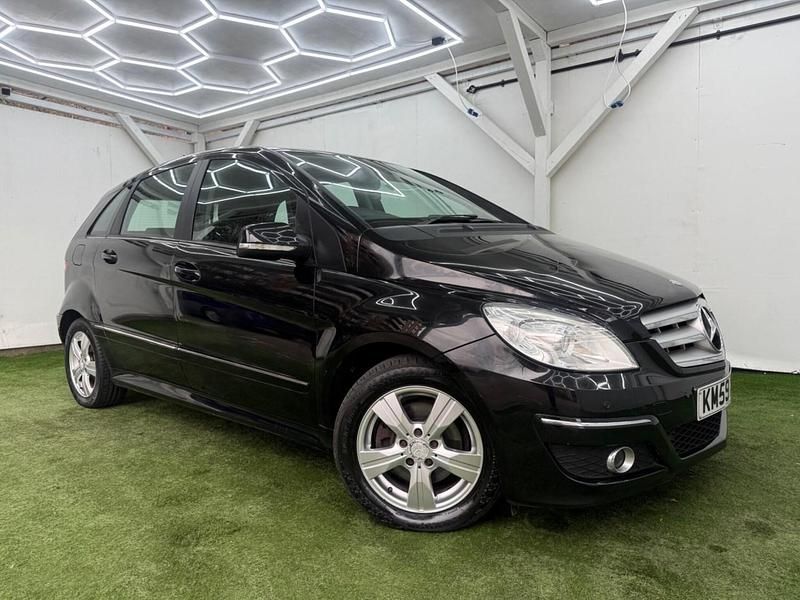 Used Mercedes B180 SE 2009 Black MPV