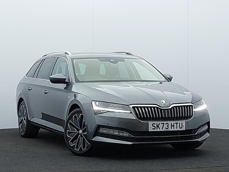 Used Skoda Superb 190 HP (139 kW) 2023 Grey Estate