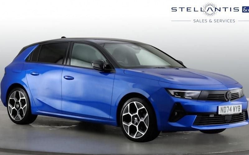Used Vauxhall Astra Ultimate 131 HP (96 kW) 2025 Hatchback