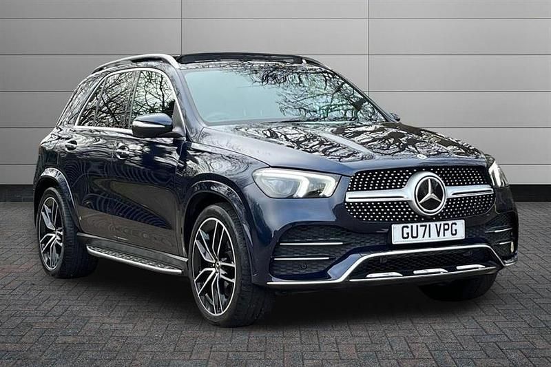 Used Mercedes GLE400 AMG line 330 HP (242 kW) 2021 Cavansite blue Estate
